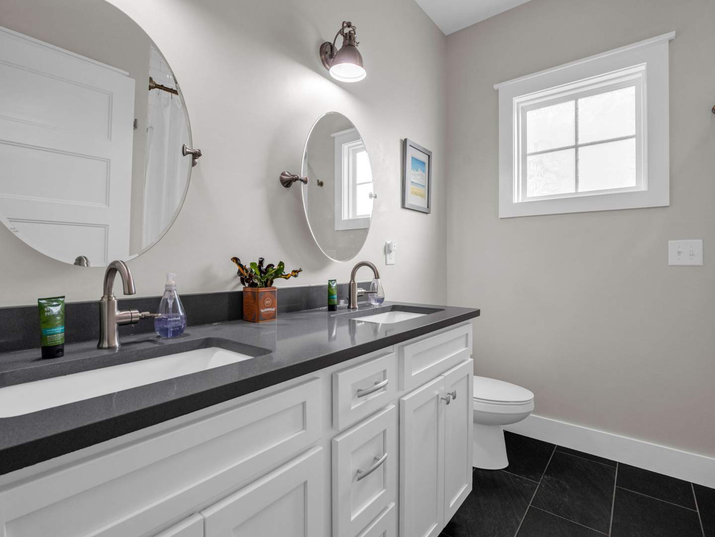 16-Tudor-Way-Black-Mountain-NC-18